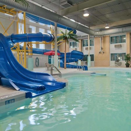Travelodge By Wyndham Winnipeg Airport Eksteriør billede