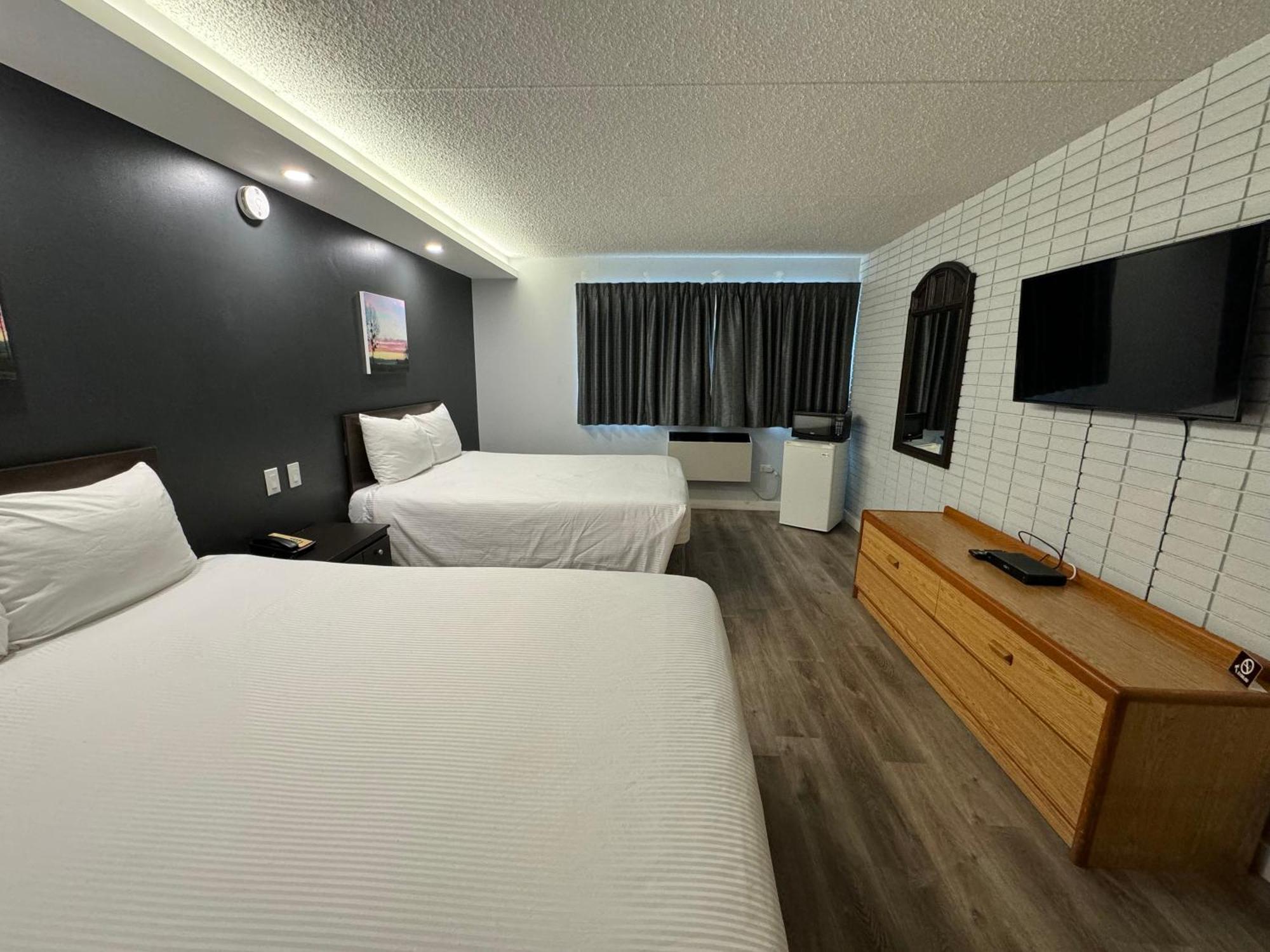 Travelodge By Wyndham Winnipeg Airport Eksteriør billede